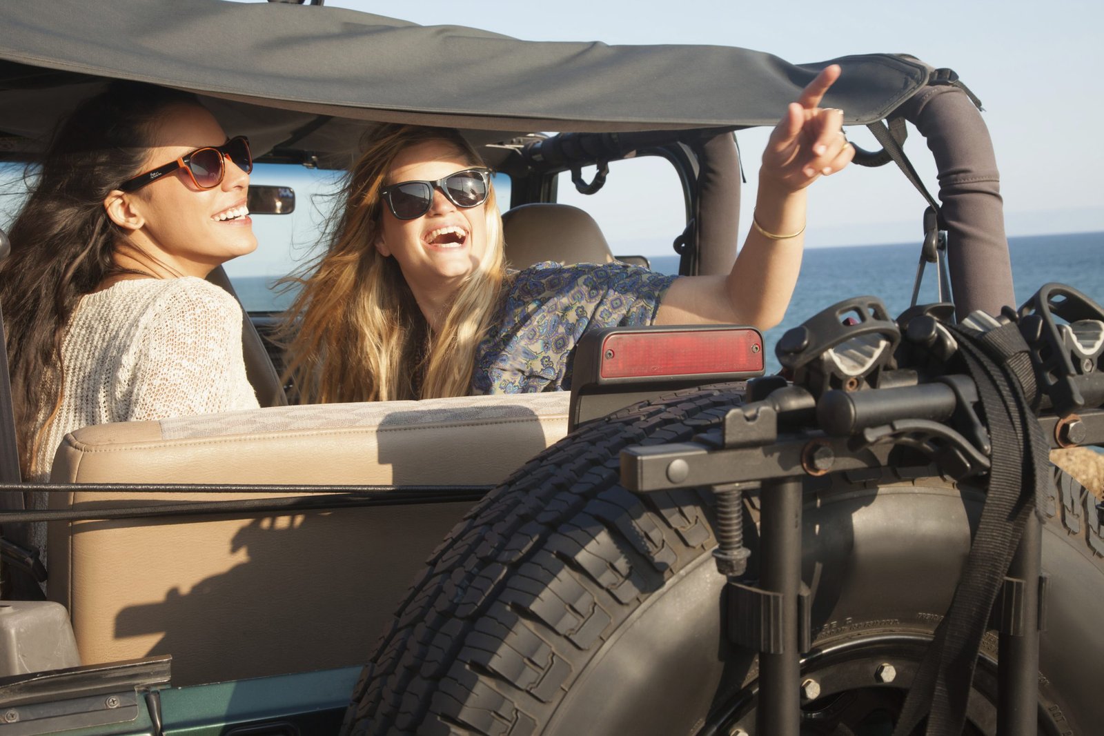 Jeep Rentals Puerto Rico - Customer in jeep image